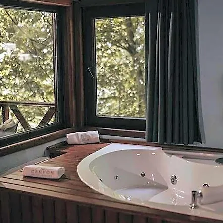 Hotel The Canyon &